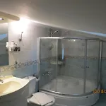 Hotel Grand Dilara