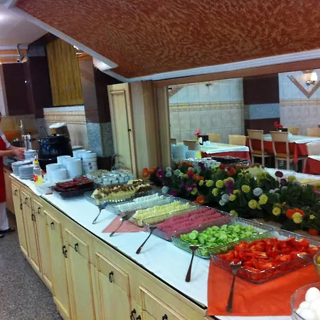 Ξενοδοχείο Grand Dilara 3*