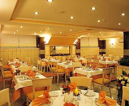 호텔 Grand Dilara